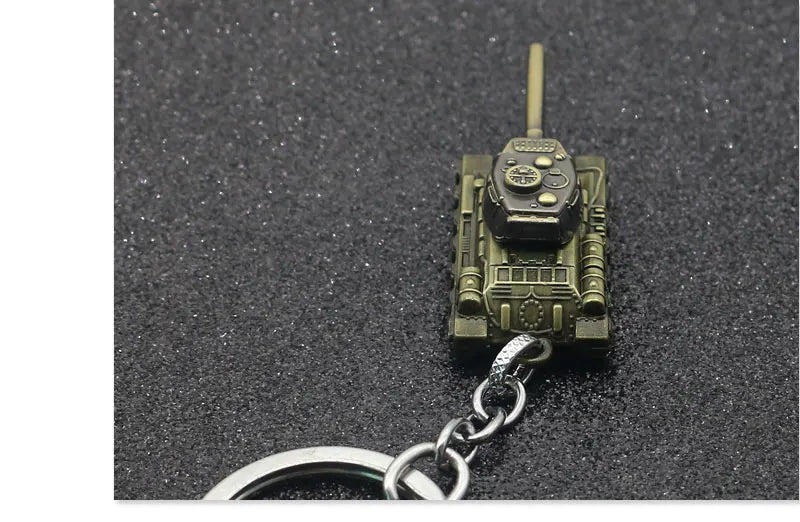 Klassischer Panzer-Schlüsselanhänger – von Delta Force Hawk Ops inspirierter bronzefarbener Metall-Schlüsselring