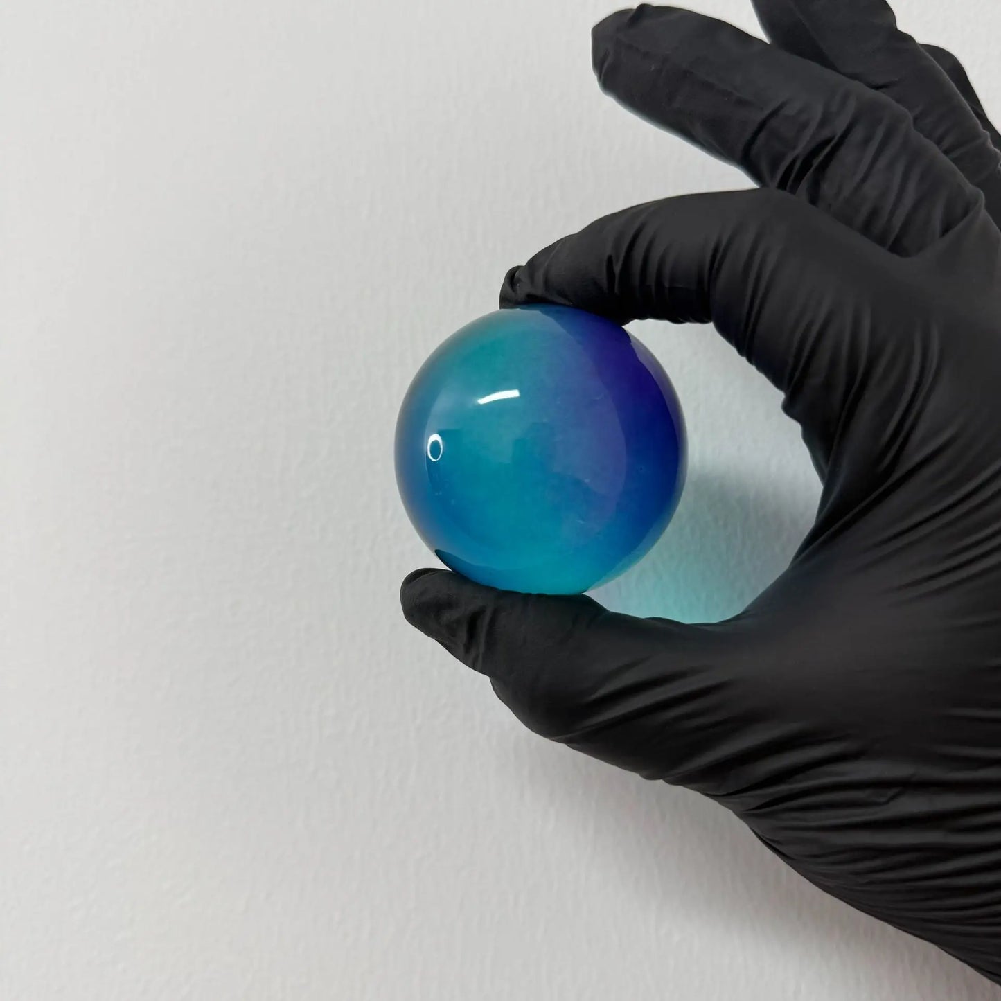 Delta Force Ocean Tear Crystal Ball – Game Collectible Cosplay Prop, Desktop Ornament with Gift Box