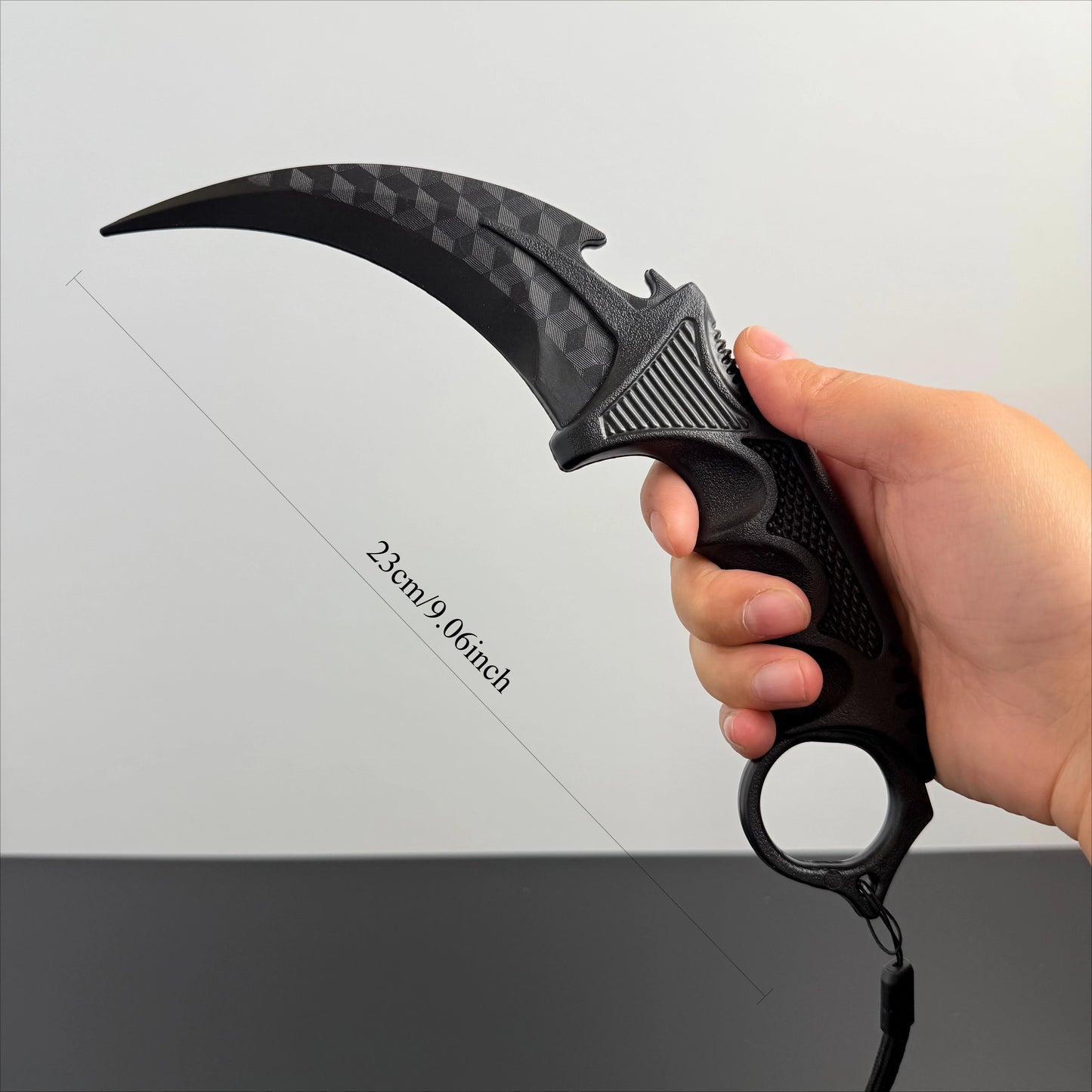 Delta Force Black Grid Karambit Claw Knife – 23cm Stage Performance Prop, Safe Training & Collectible Toy